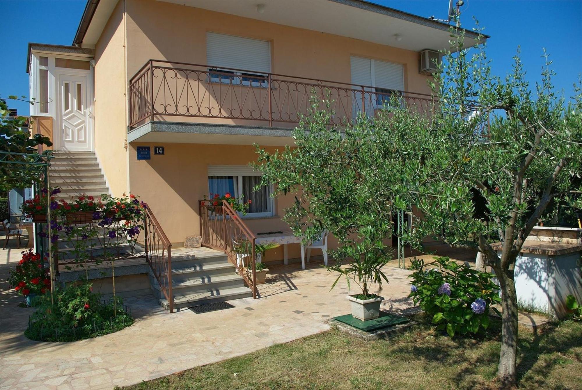 Apartments & Rooms Barbara أوماغ المظهر الخارجي الصورة