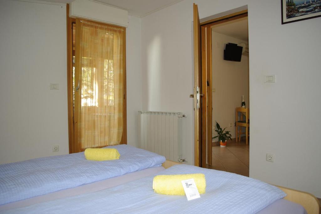 Apartments & Rooms Barbara أوماغ المظهر الخارجي الصورة